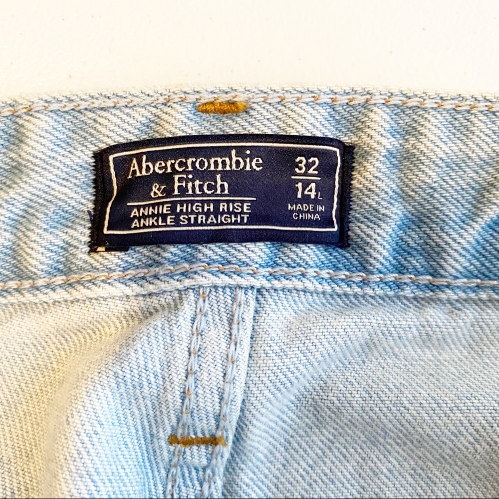 Abercrombie & Fitch Light Blue High Rise Jeans - Picture 8 of 11